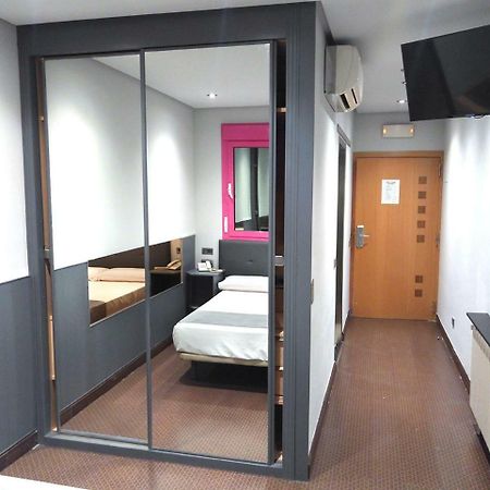Hotel Fabrik Humanes de Madrid Kültér fotó