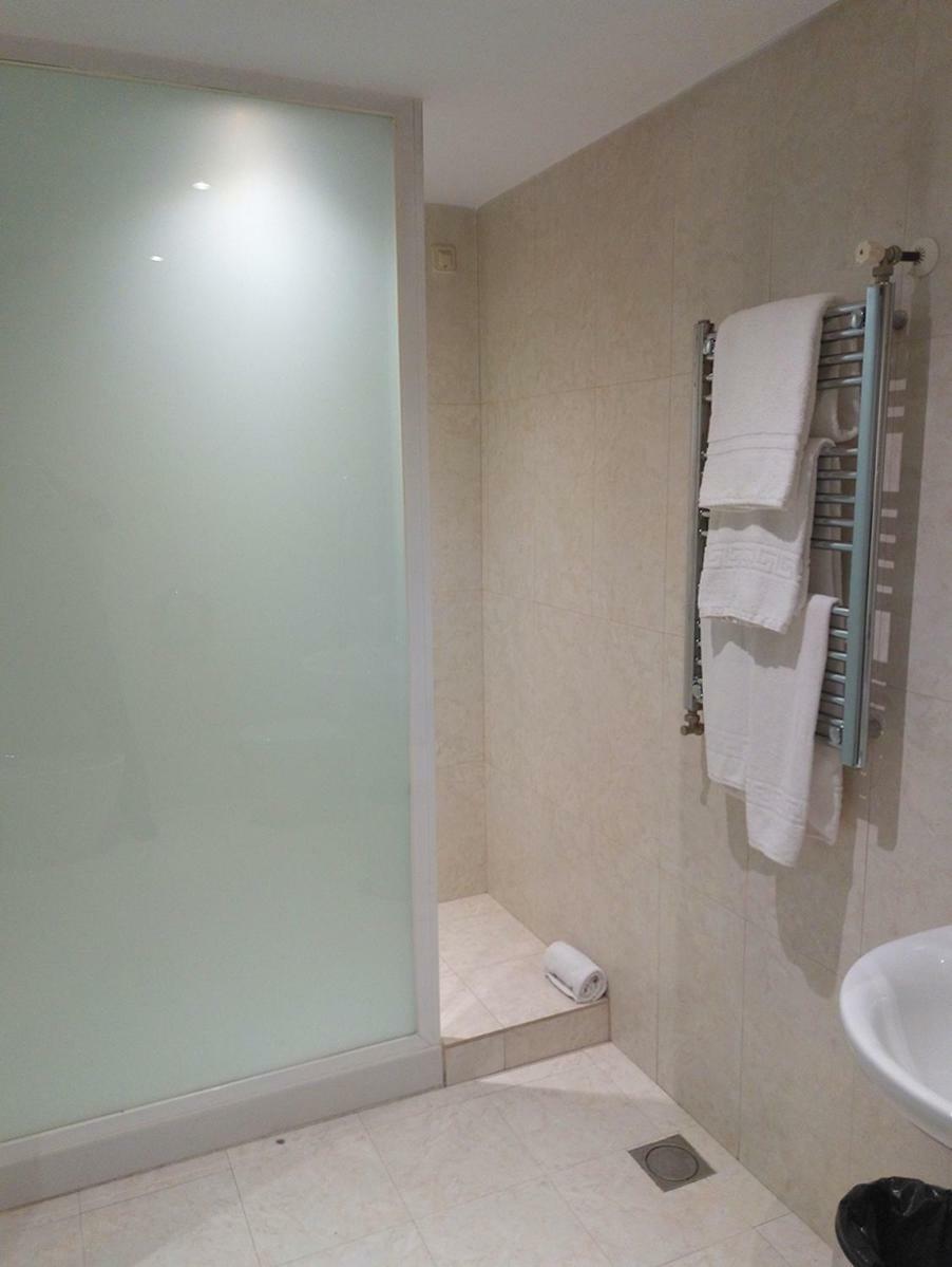 Hotel Fabrik Humanes de Madrid Kültér fotó